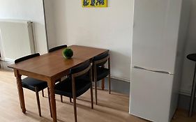 Bel Appartement 2 Chambres N11